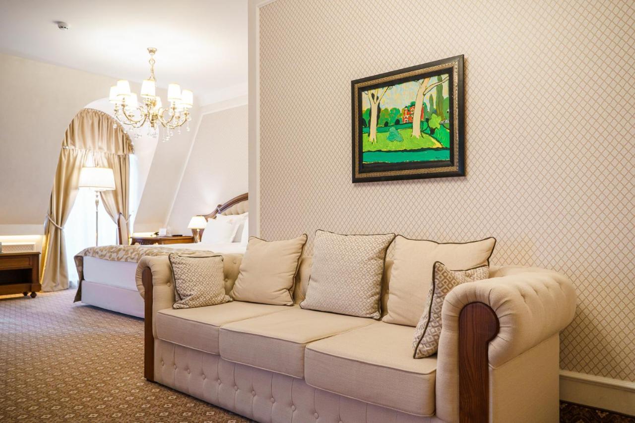 Residence City Garden - Certificate Of Excellence Top 10 Best Five-Stars City Hotels For 2024 Awarded By Htif Plovdiv Exteriér fotografie