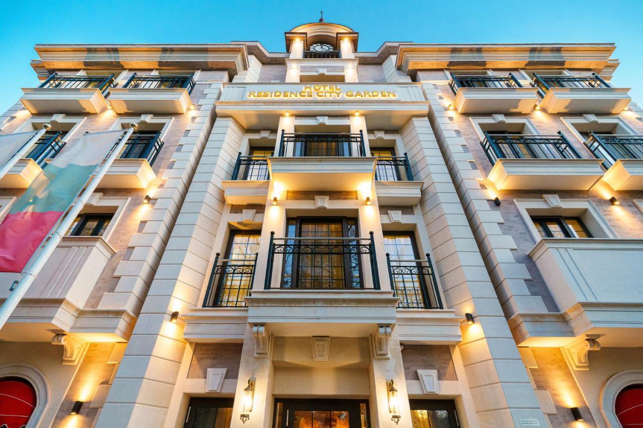Residence City Garden - Certificate Of Excellence Top 10 Best Five-Stars City Hotels For 2024 Awarded By Htif Plovdiv Exteriér fotografie