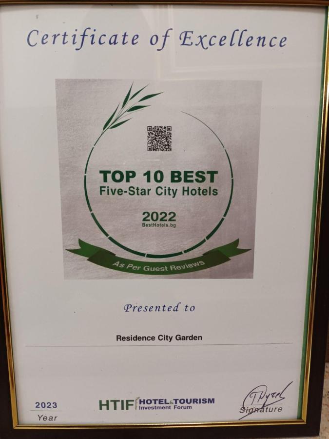 Residence City Garden - Certificate Of Excellence Top 10 Best Five-Stars City Hotels For 2024 Awarded By Htif Plovdiv Exteriér fotografie