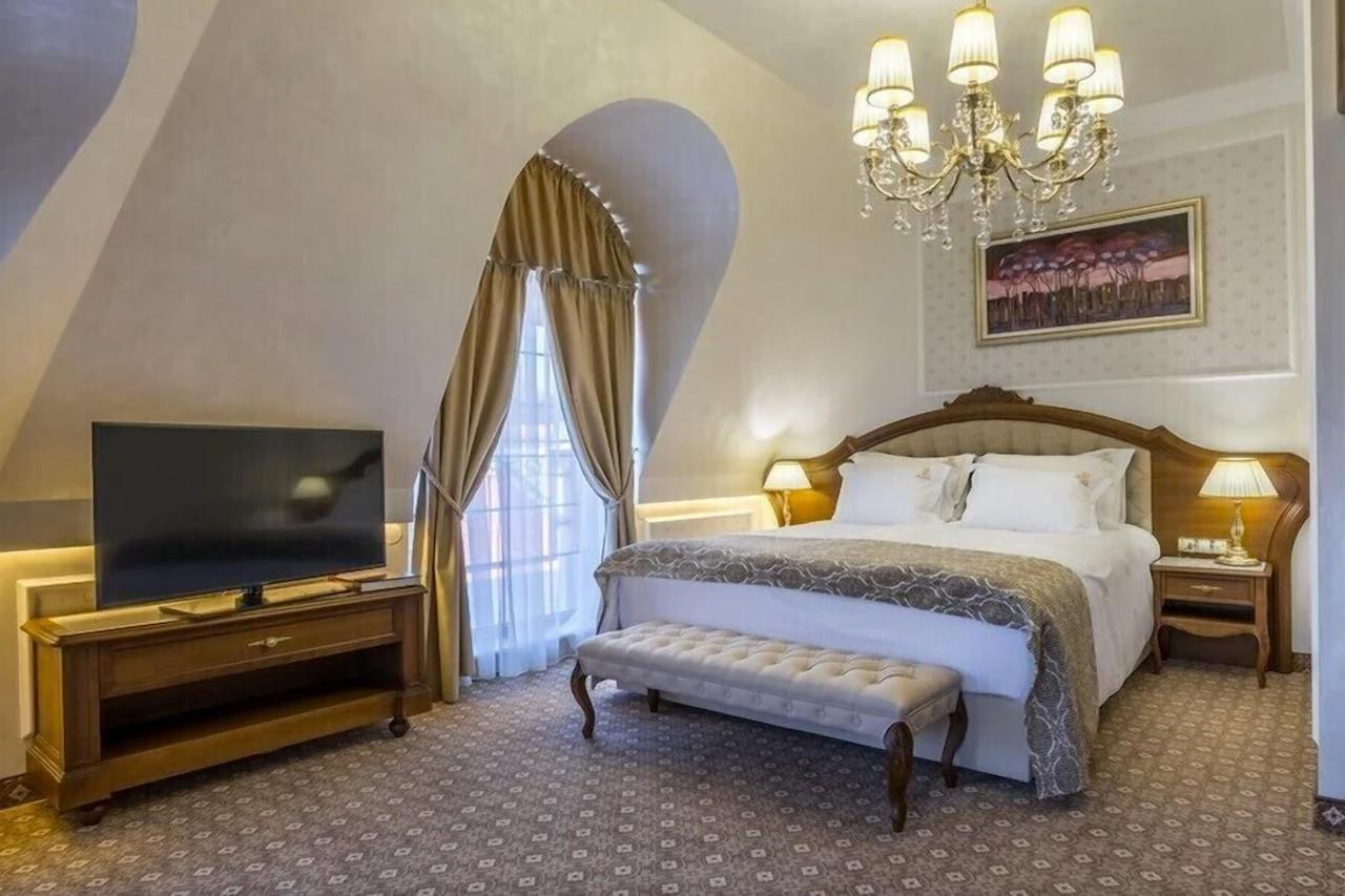 Residence City Garden - Certificate Of Excellence Top 10 Best Five-Stars City Hotels For 2024 Awarded By Htif Plovdiv Exteriér fotografie