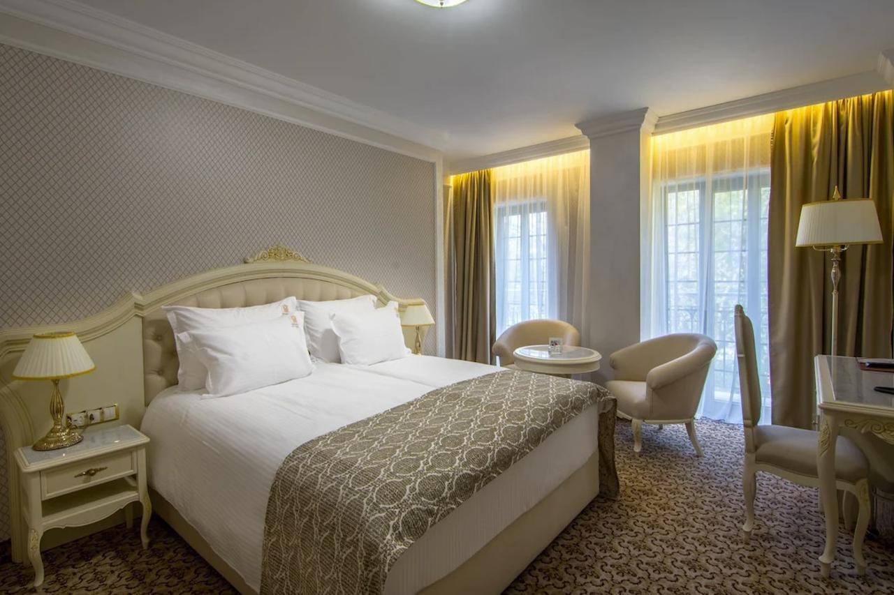 Residence City Garden - Certificate Of Excellence Top 10 Best Five-Stars City Hotels For 2024 Awarded By Htif Plovdiv Exteriér fotografie